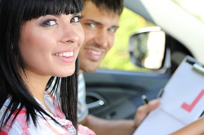 Drive Safely and Confidently by Selecting the Best Local Driving Schools